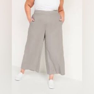 Old Navy High-Waisted Linen-Blend Culotte Pants